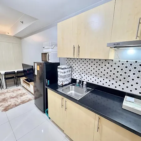 Cl Home Grass Residences Staycation Right Beside Sm City North Edsa In Quezon City