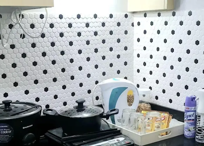 Apartahotel Cl Grass Residences Staycation Right Beside Sm North Edsa In Quezon
